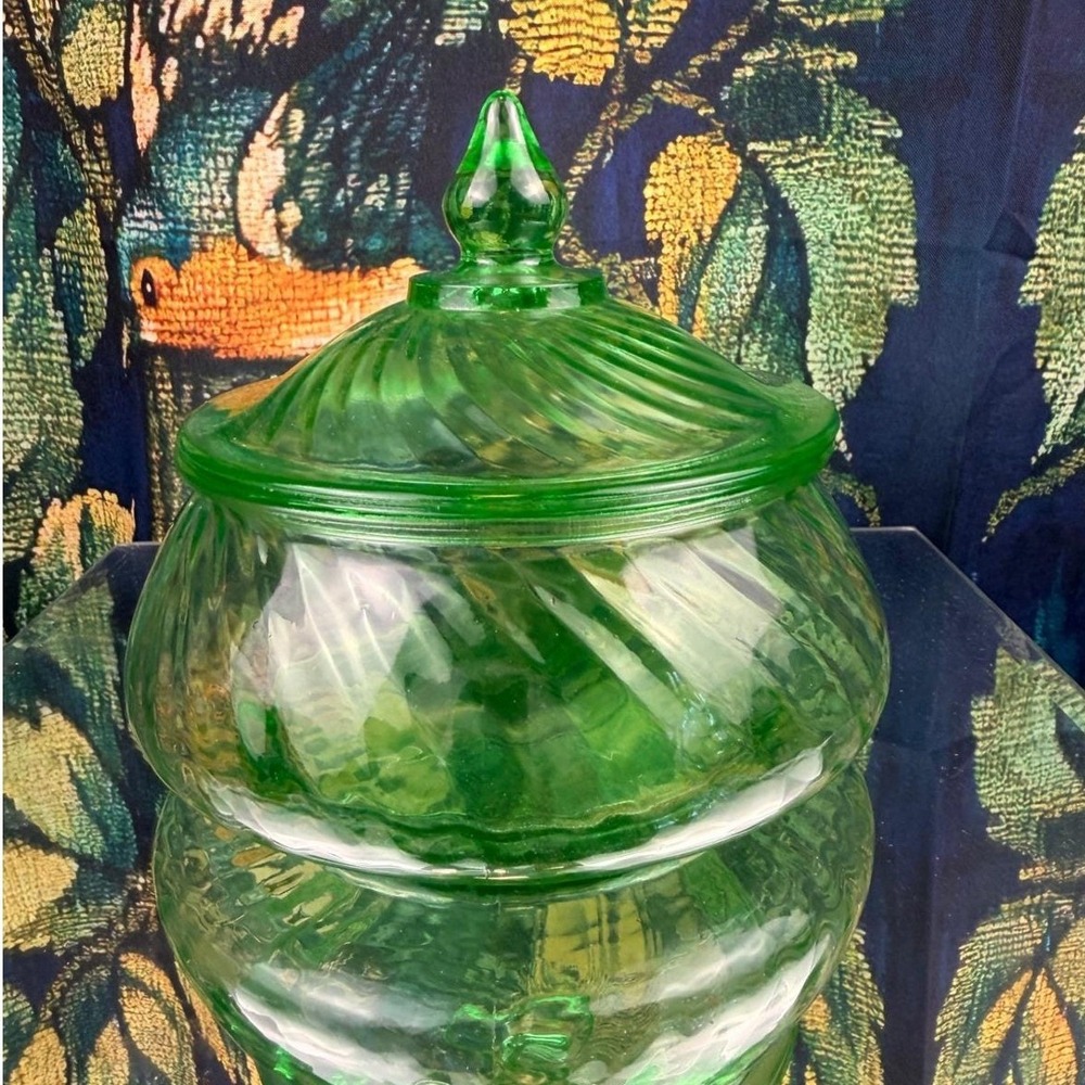 Vintage Green Uranium Glass Candy Dish Swirl Pattern Lid Glows UV Vaseline Glass